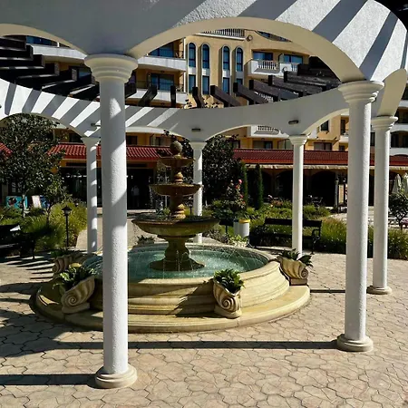 Апартаменты Royal Sun Premium *