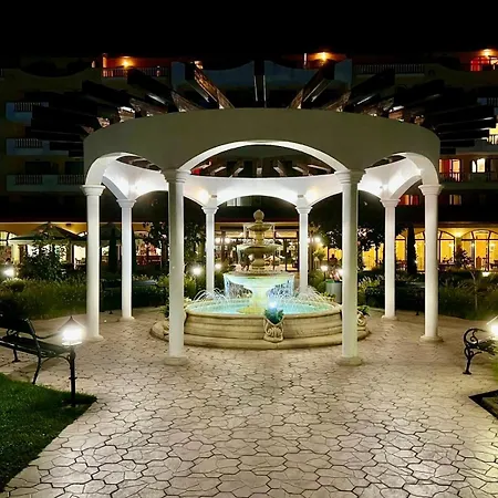 Royal Sun Premium Διαμέρισμα *