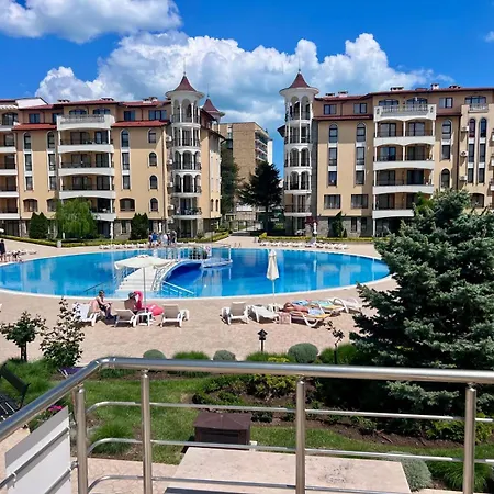 Royal Sun Premium Apartament *