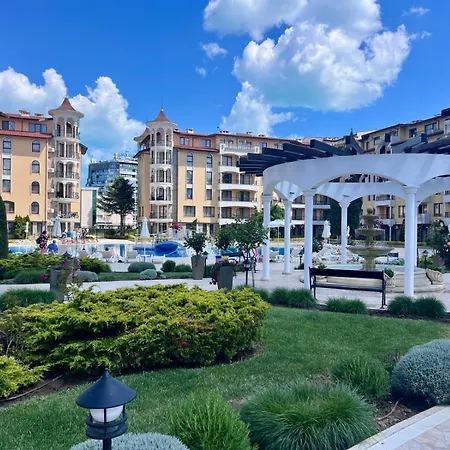 Royal Sun Premium Apartament *